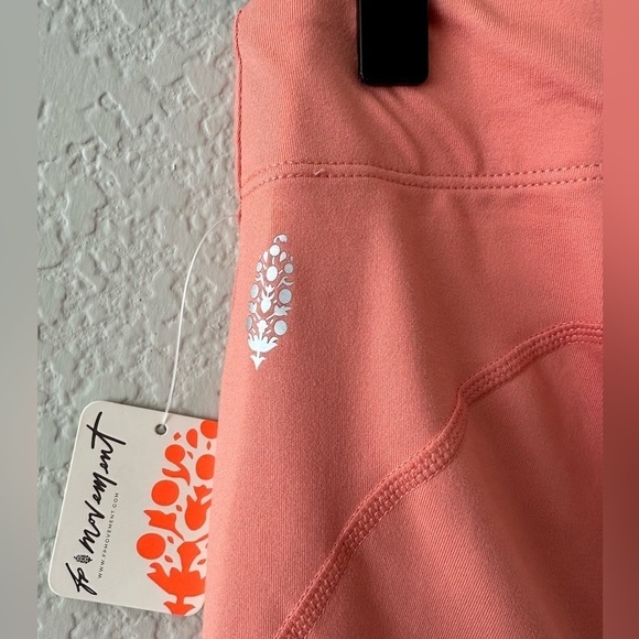 Free People! FP Movement Let's Bounce Pants Joggers In Peach NWT! - Picture 8 of 9